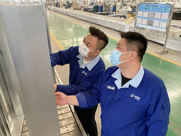 疫情下顯格瑞德?lián)?dāng)：顧客至上保生產(chǎn)，堅(jiān)守崗位共戰(zhàn)疫